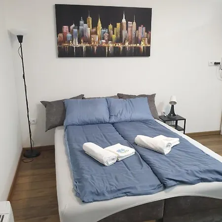 Apartament Garsonjera - Maria